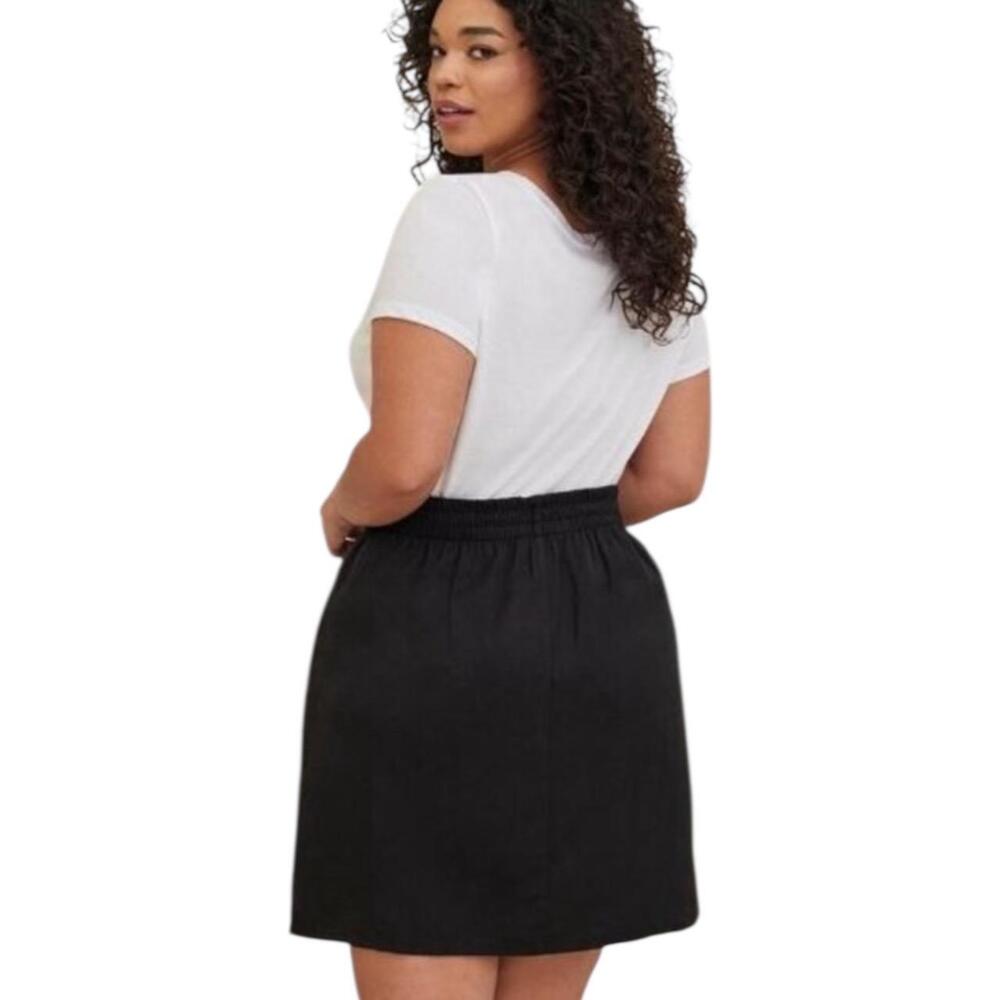 torrid Black Elastic-Waist Mini Skirt